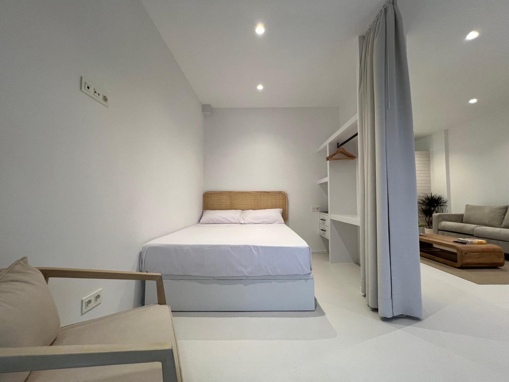 Ferrol By Miramar Stays Ngoại thất bức ảnh